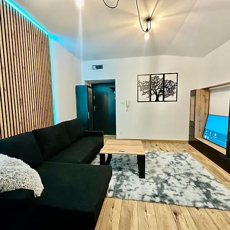 Apartment Klimatyczne Przy Zegrzu Stanislawow Pierwszy (Masovia)